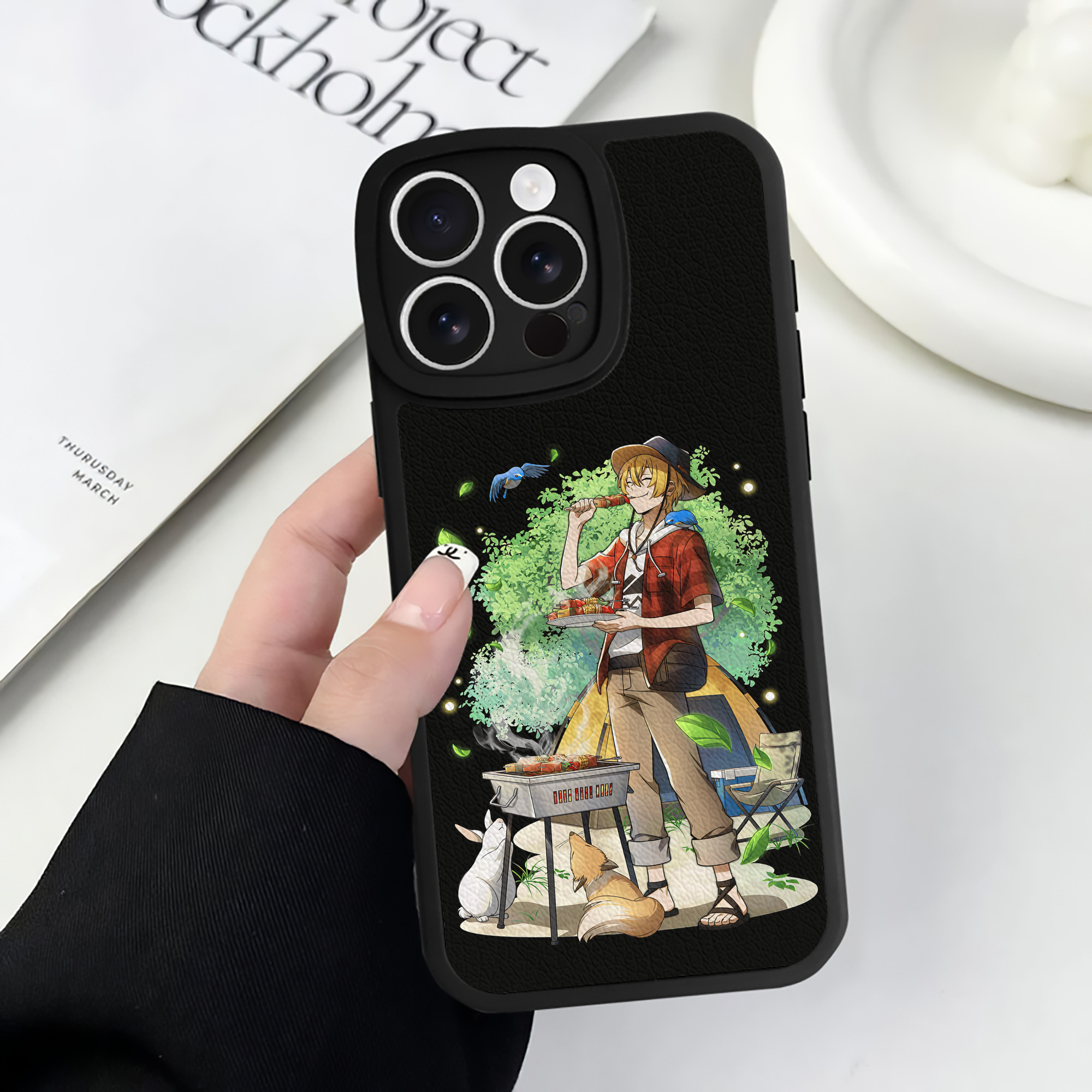 （画像用） 文豪ストレイドッグス Bungo Stray Dogs 【iPhone 16シリーズ対応】シリコンスマホケース（レザー調） 材質：シリコン